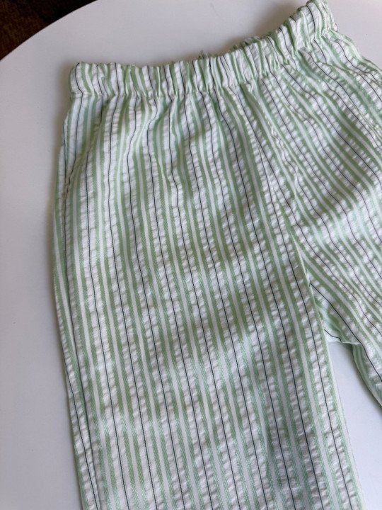 PANTALON A RAYAS LIMA