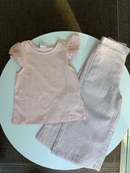 CAMISETA ROSA VOLANTE